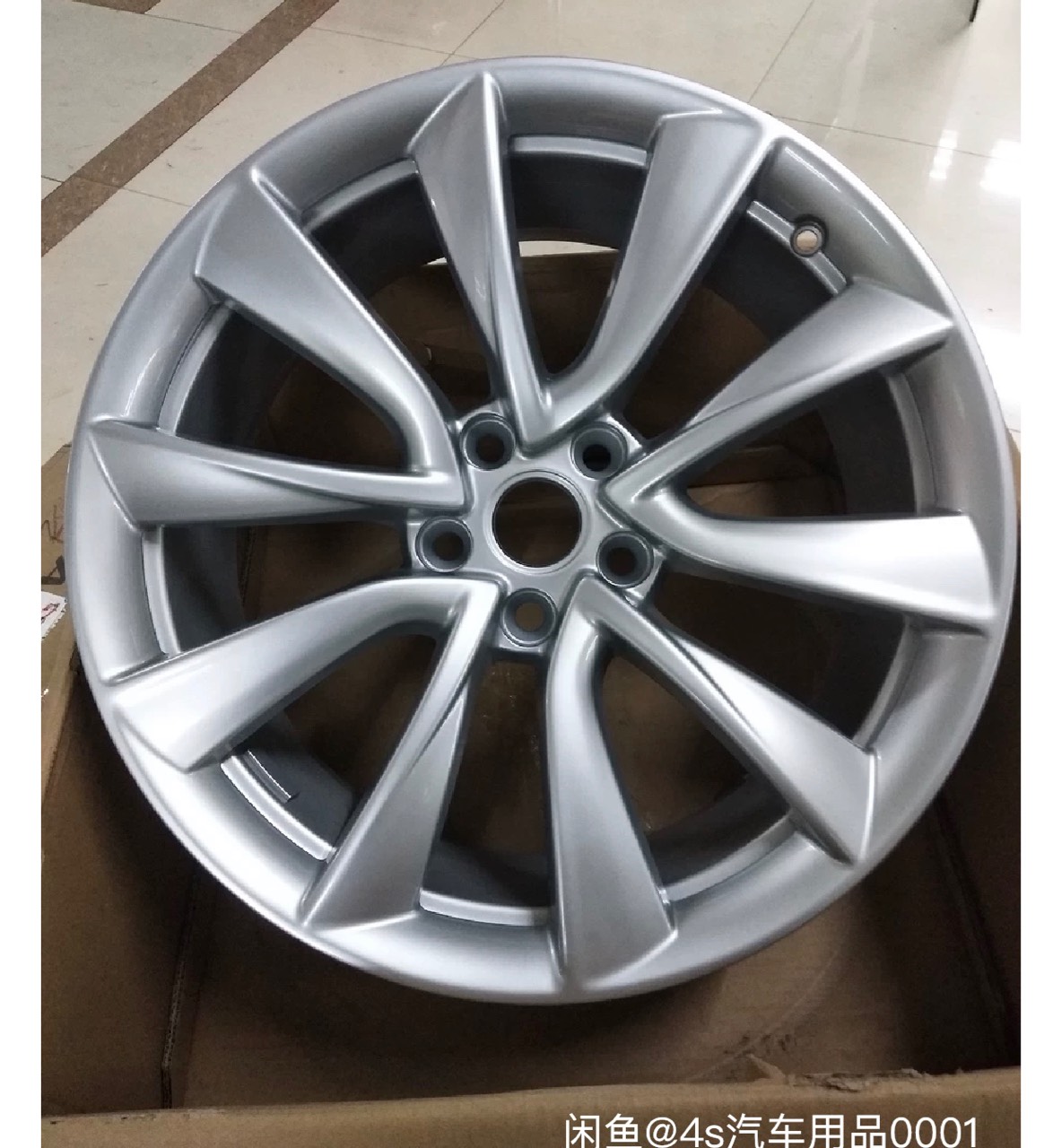 有人知道这个样式的轮毂哪里有卖吗 - 图片 1