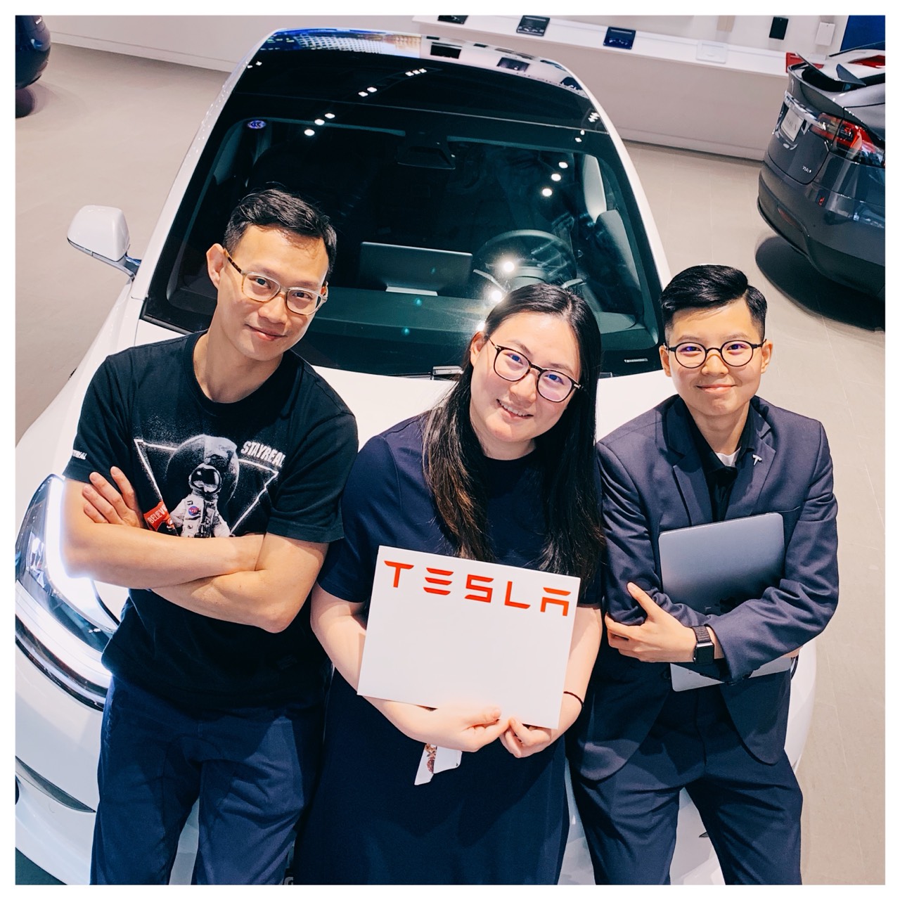 這是一個關於相遇的故事⋯⋯2017年7月，我開始認識model3，下訂後開始了兩年的等待，本來以為是 - 图片1