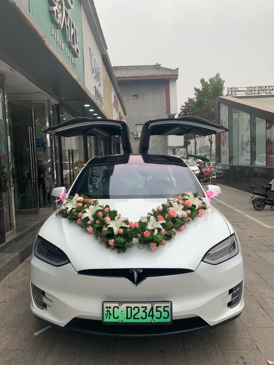 好朋友结婚，让我给他找宝马五系，不要电动车😭 - 图片 2