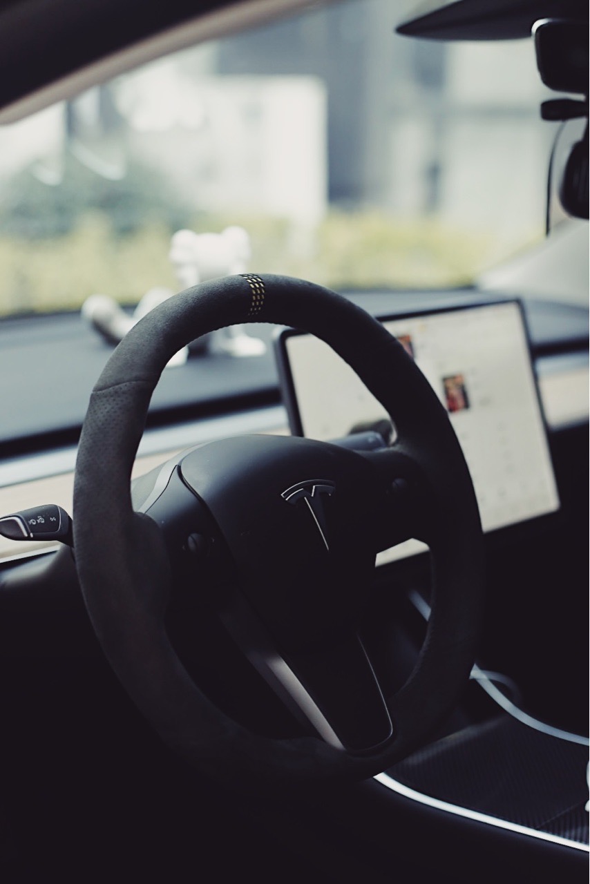 黑化先告一段落 钢琴烤漆黑轮毂加骚绿卡钳 不太喜欢黑武士的乌漆麻黑 外加一个小尾翼 又是一个小细节 慢慢都会变成自己喜欢的样子 - 图片 7