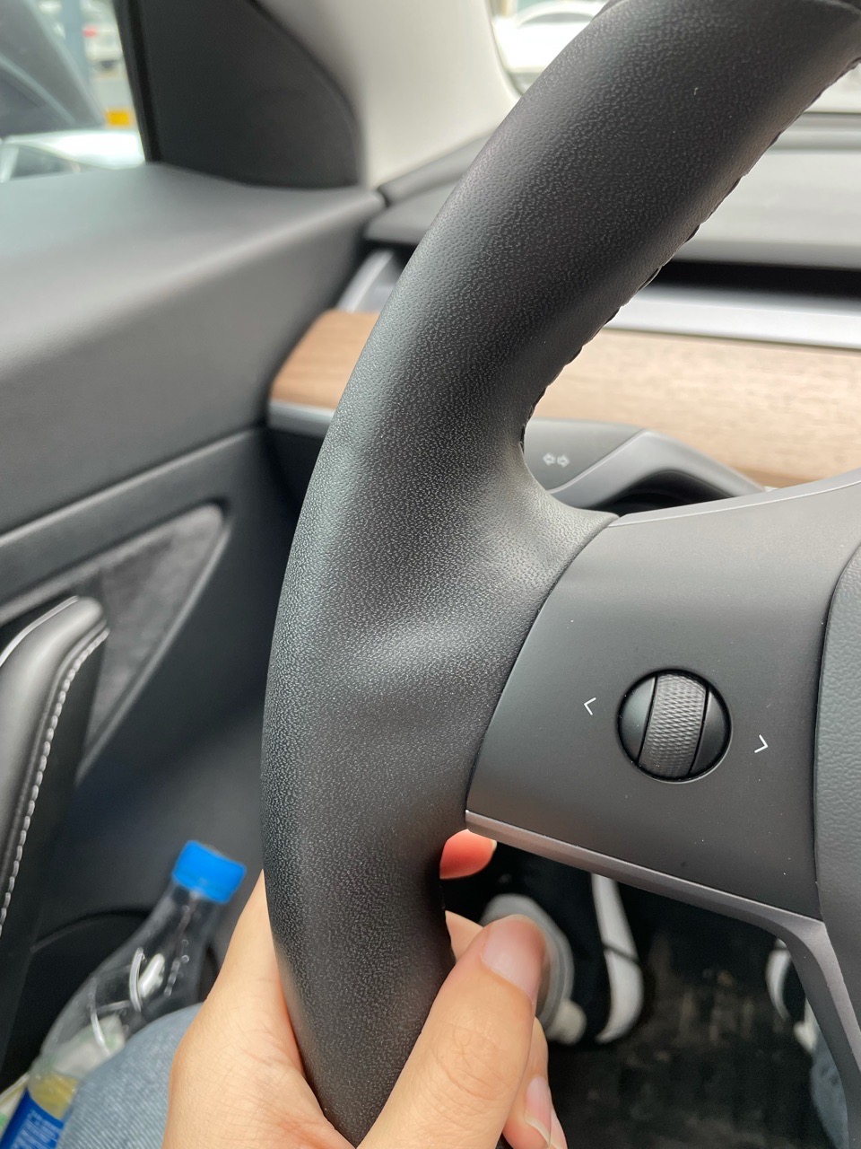 准备去换方向盘啦，现在是金属滚轮的啦！金属的是不是要好一些呢？ - 图片 1