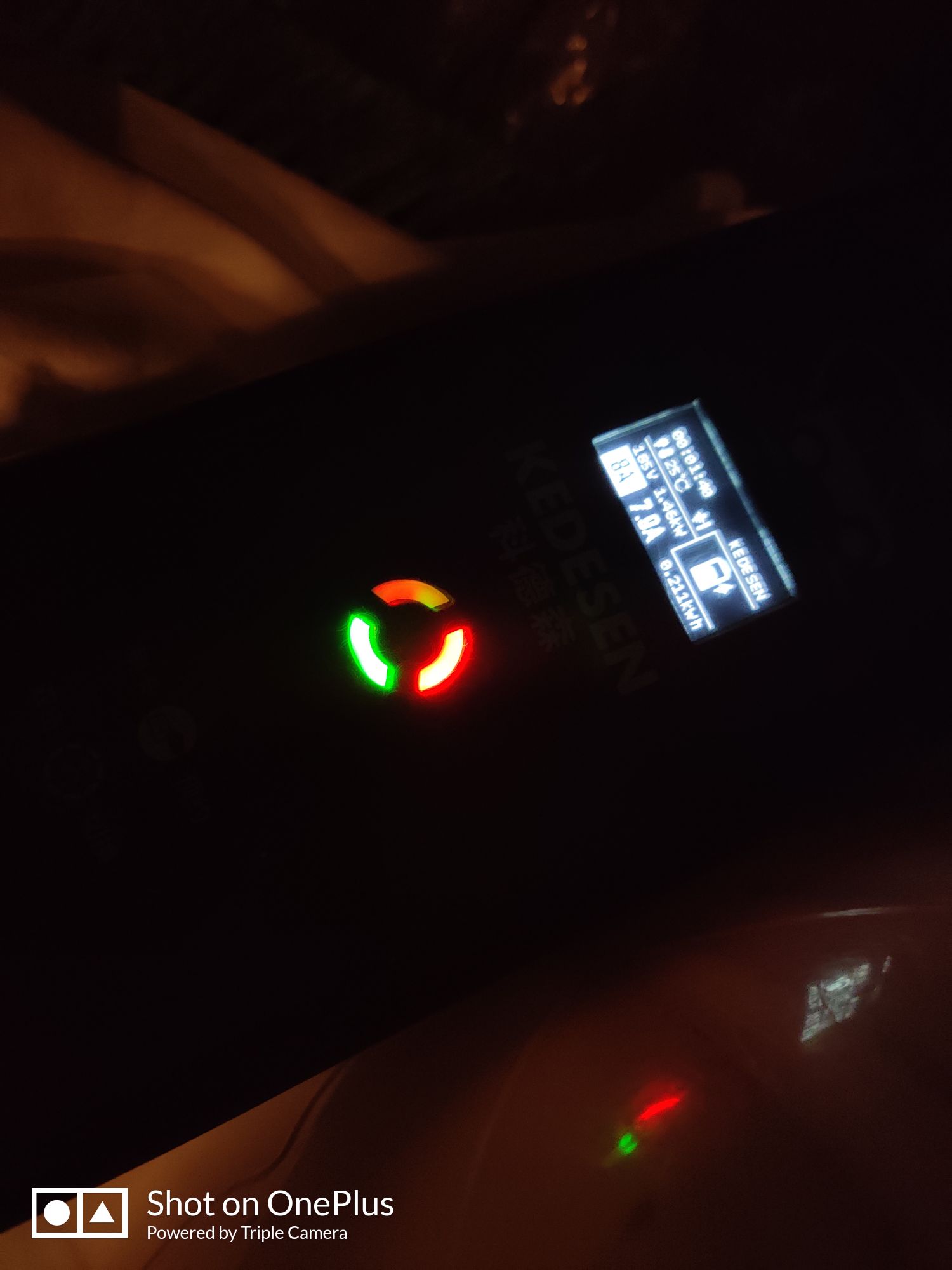 已到泸沽湖，泸沽湖充电桩情况介绍，顺便说一下特斯拉随车充跳枪条件：

20200809已联系泸沽湖充电桩负责人，现在桩彻底坏了，说年底重建，只能用随车充去酒店住宿的时候充，一定要注意，部分酒店电压只有 - 图片 6