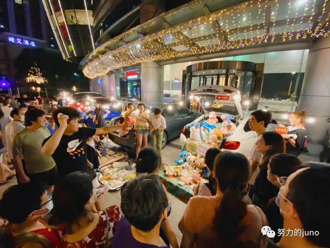 上海静安悦达889本周bmw活动蛮成功的
有点担心下周特斯拉专场的～
周五周日有木有人报名壮声势的
留言吧！ - 图片 8